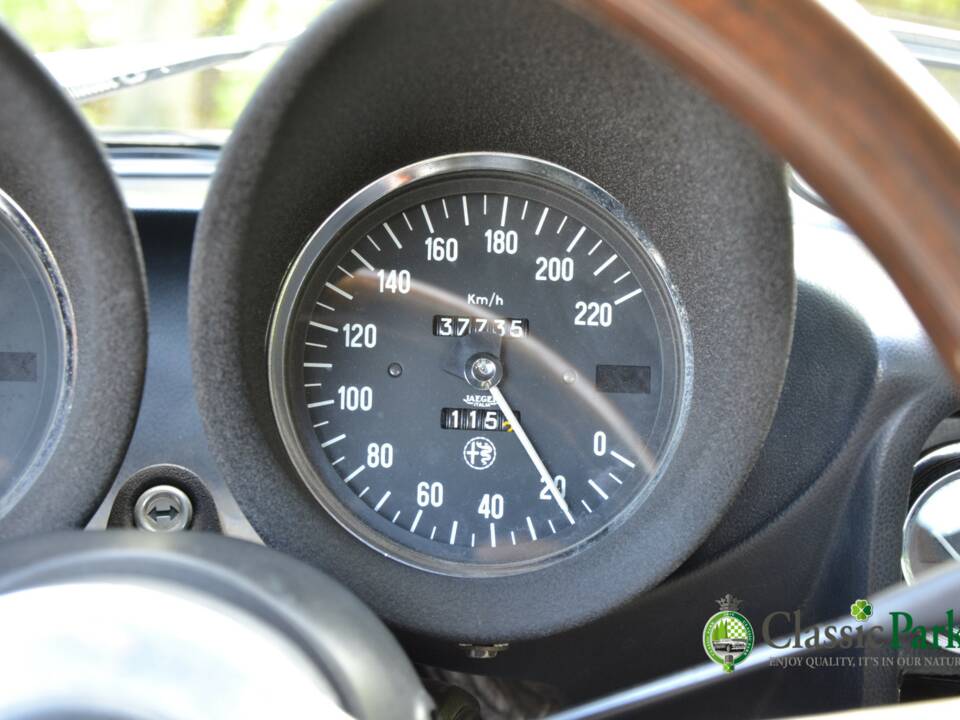 Imagen 33/50 de Alfa Romeo 2000 Spider Veloce (1981)