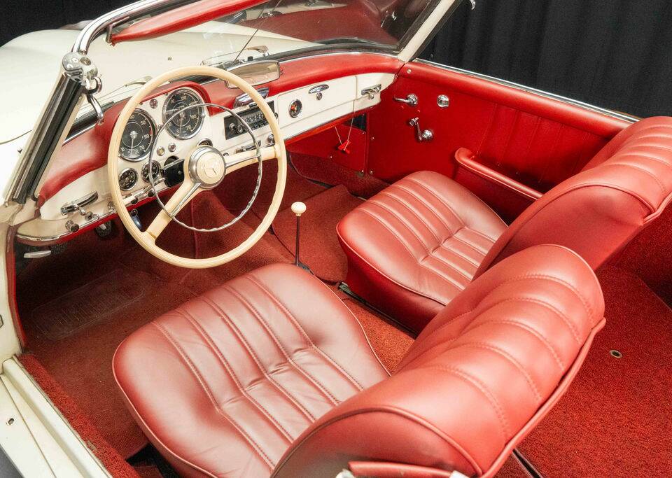 Image 2/8 of Mercedes-Benz 190 SL (1959)