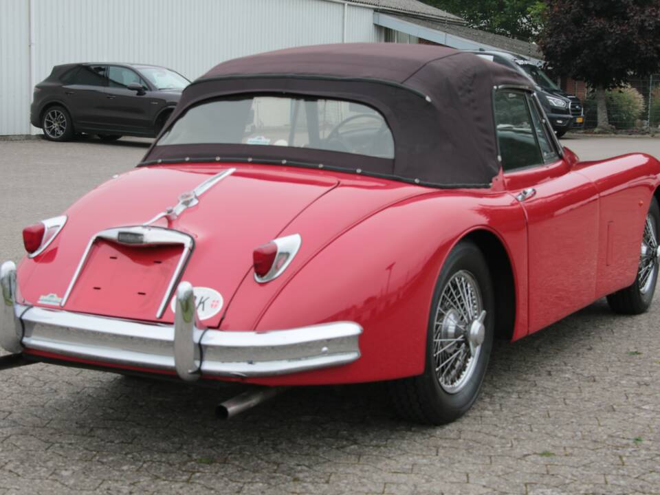 Immagine 83/84 di Jaguar XK 150 SE DHC (1958)