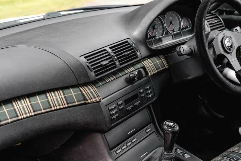 Immagine 47/50 di BMW M3 (2005)