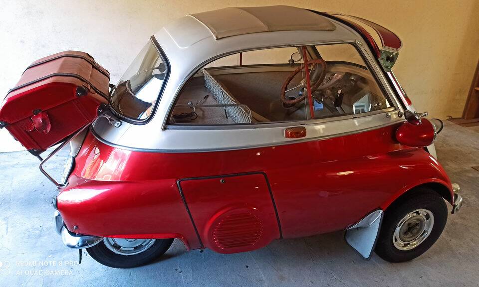 Image 4/6 of BMW Isetta 250 (1957)