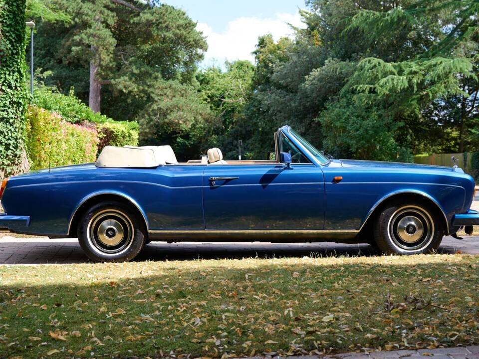 Bild 2/50 von Rolls-Royce Corniche I (1987)