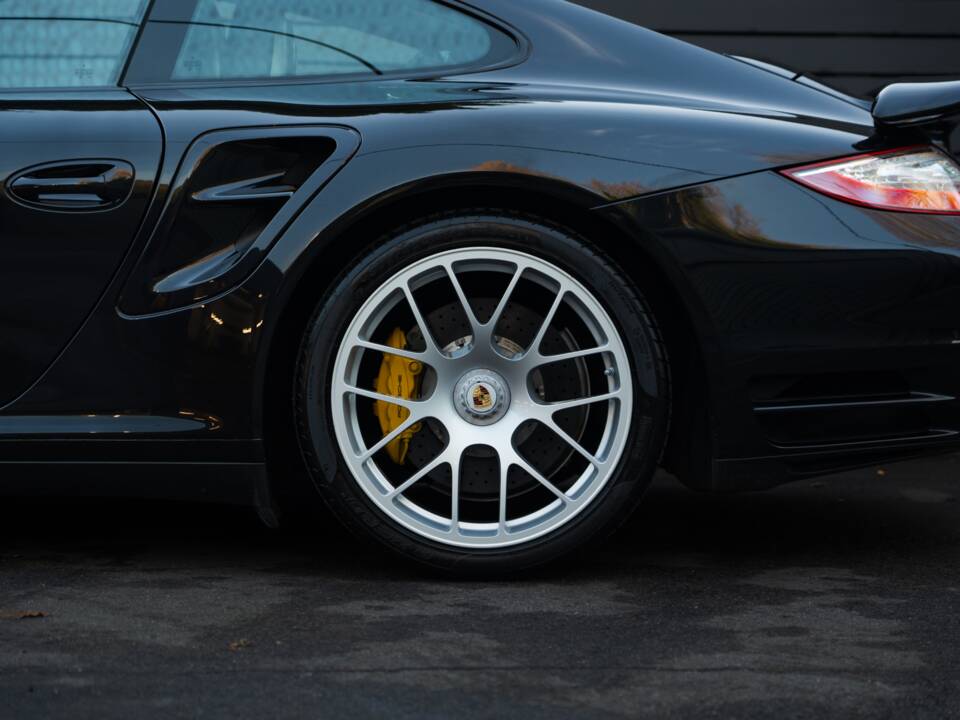 Bild 4/46 von Porsche 911 Turbo S (2012)