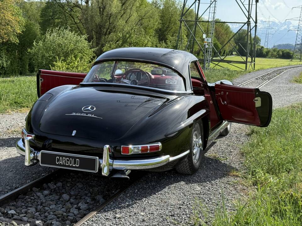 Afbeelding 17/48 van Mercedes-Benz 300 SL Roadster (1958)