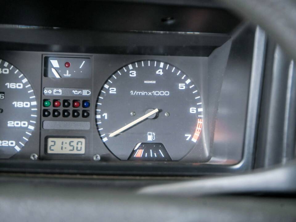 Bild 19/50 von Volkswagen Scirocco II 1.8 (1986)