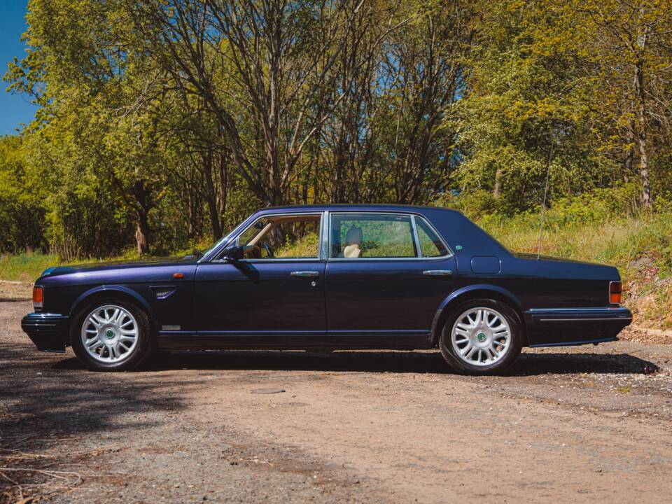 Bild 23/50 von Bentley Brooklands R Mulliner (1998)