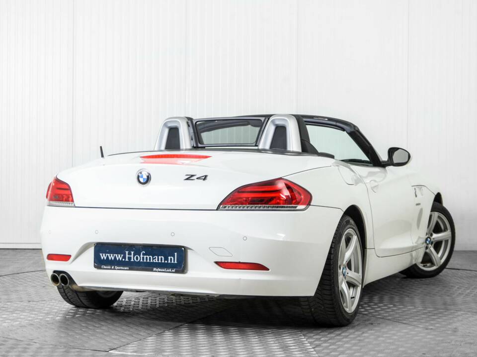 Image 43/50 of BMW Z4 sDrive23i (2010)