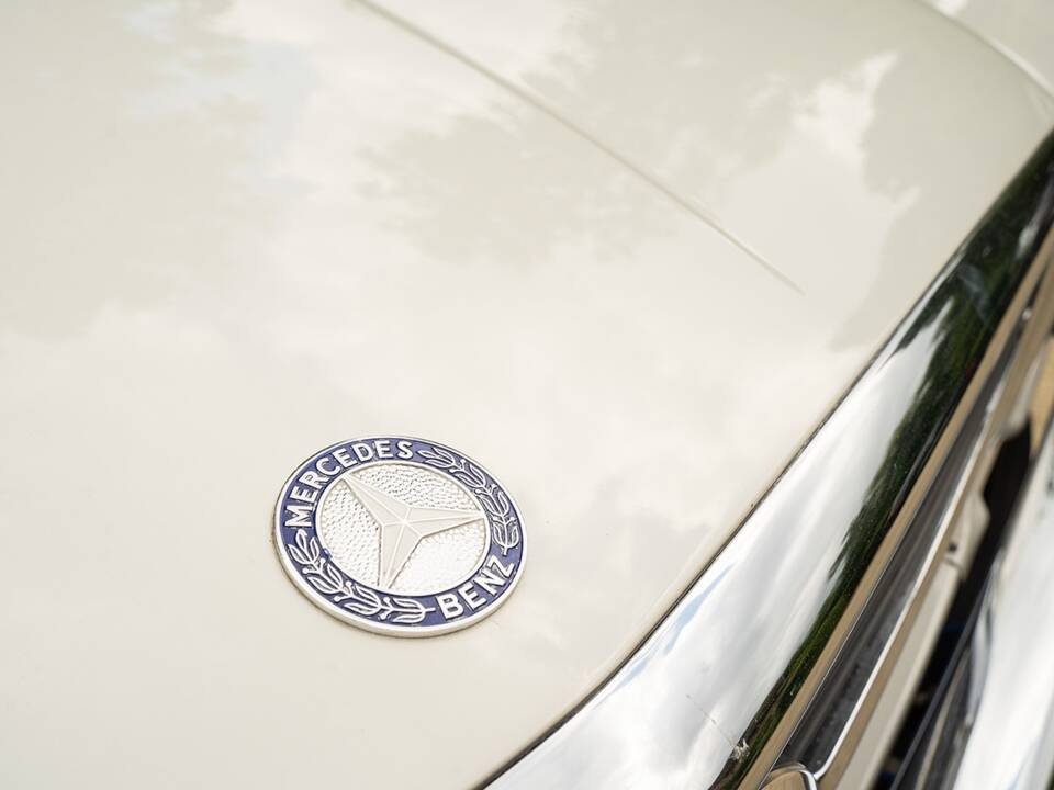 Imagen 28/86 de Mercedes-Benz 280 SL (1977)