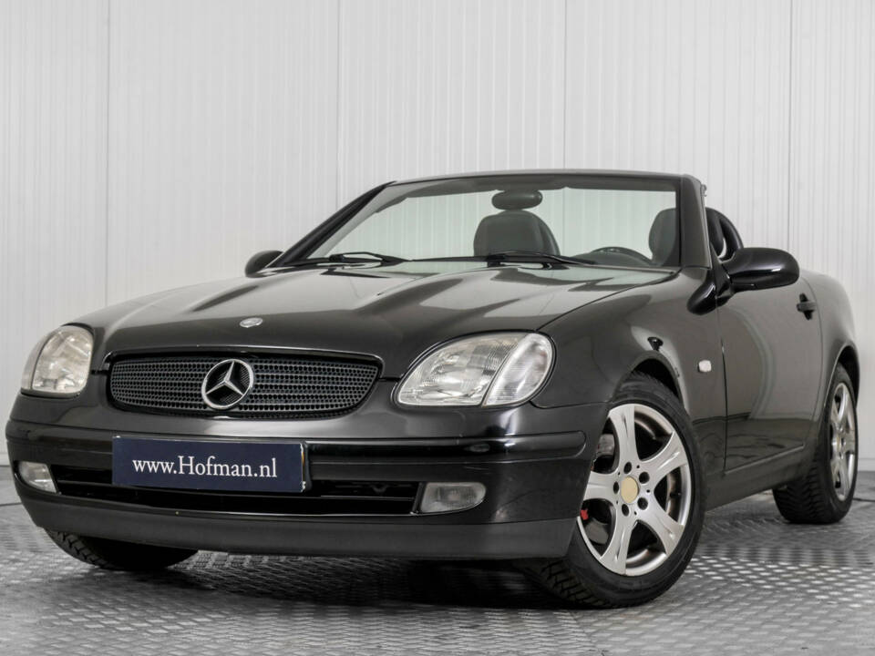 Imagen 37/46 de Mercedes-Benz SLK 200 (1999)