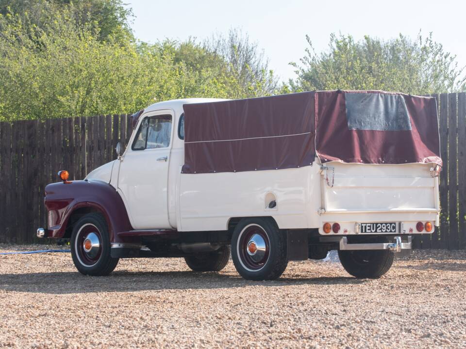 Imagen 43/50 de Bedford TJ (1965)