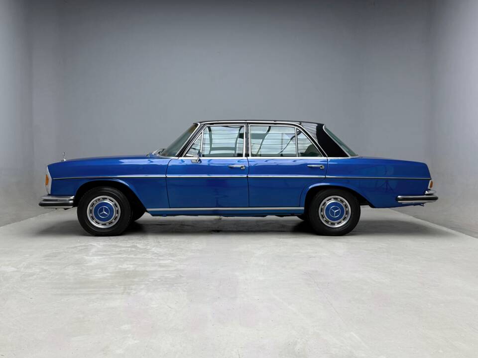 Bild 6/19 von Mercedes-Benz 280 SE (1972)