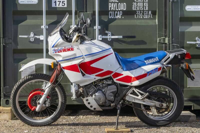 Immagine 2/32 di Yamaha XTZ 750 Super Ténéré (1991)