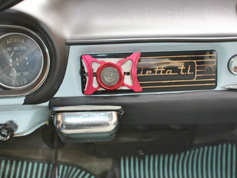 Image 39/47 of Alfa Romeo Giulietta TI (1961)