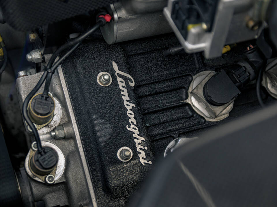 Afbeelding 37/42 van Lamborghini Murciélago (2001)