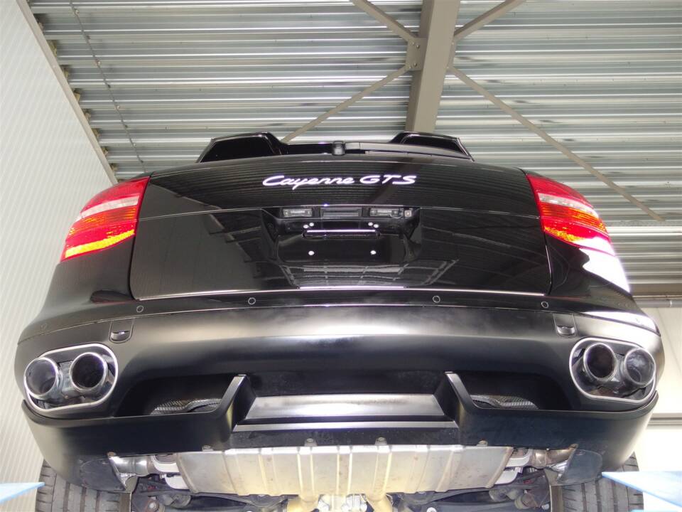Immagine 85/99 di Porsche Cayenne GTS (2008)