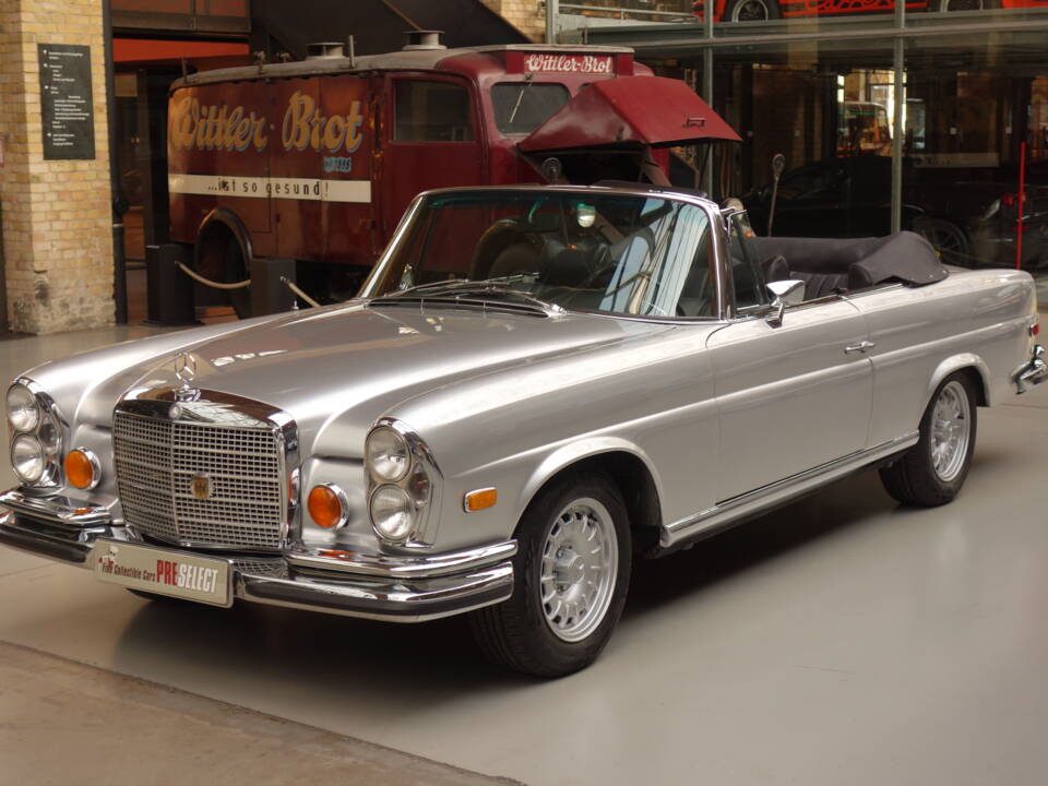 Imagen 22/27 de Mercedes-Benz 280 SE 3,5 (1970)