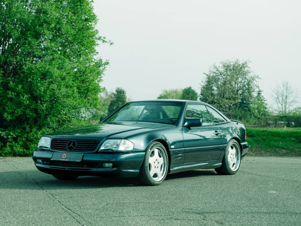 Image 1/30 of Mercedes-Benz SL 600 6.0 AMG (1996)