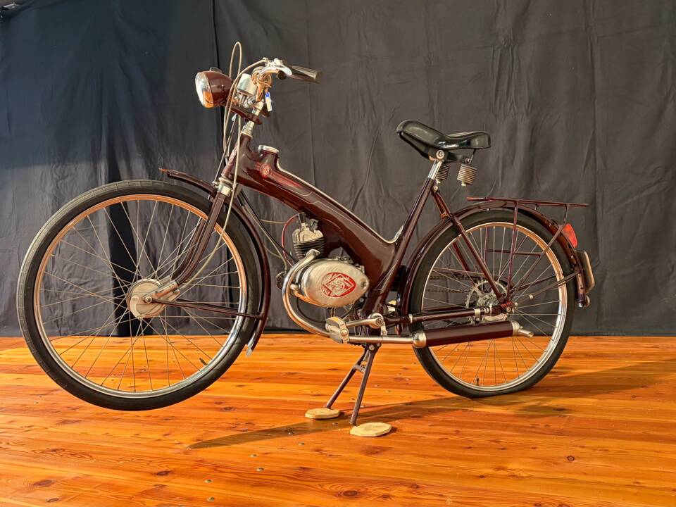 Immagine 1/15 di HMW Foxinette FM 41 (1900)