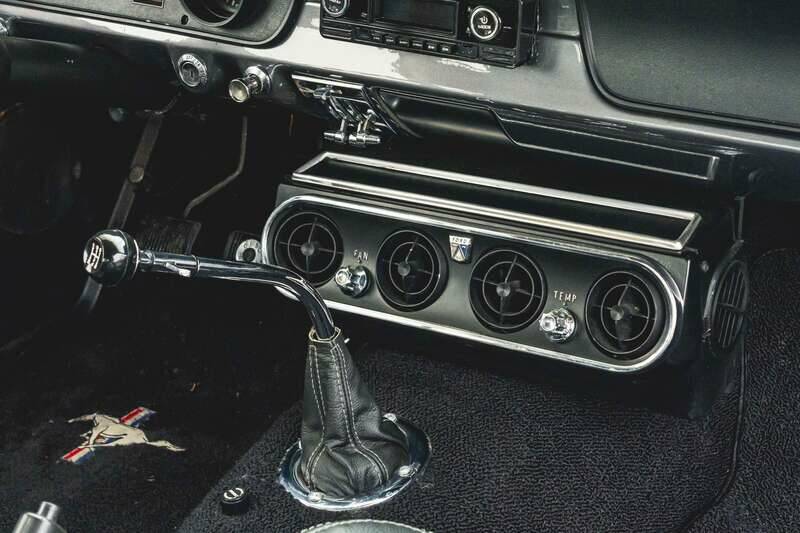 Image 20/50 of Ford Mustang Custom (1965)