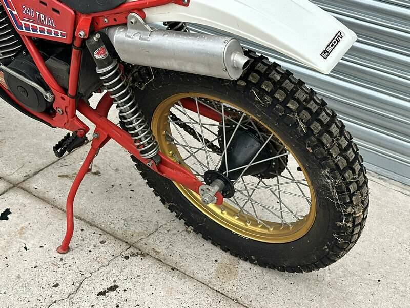 Immagine 14/16 di Fantic Trial 240 Professional (1983)