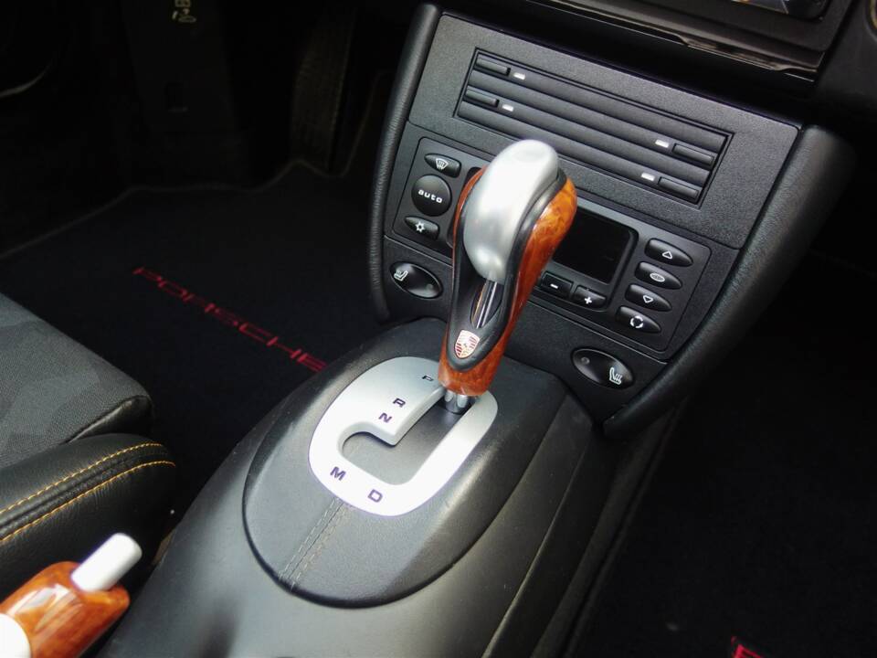 Bild 72/99 von Porsche 911 Turbo (2004)