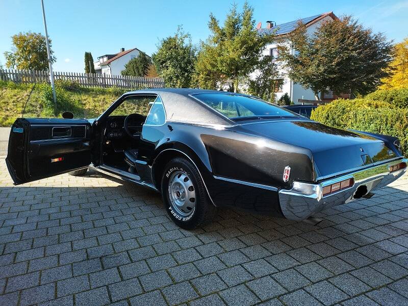 Image 4/19 de Oldsmobile Toronado (1969)