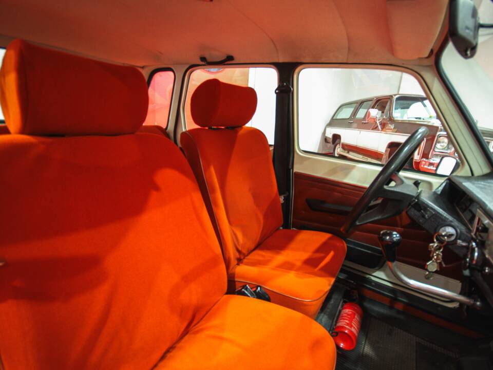 Afbeelding 11/16 van Renault R 6 GTL (1980)