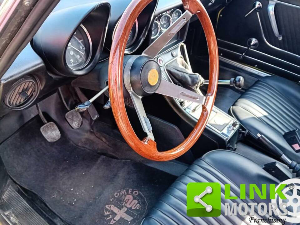 Immagine 4/10 di Alfa Romeo Spider Veloce 2000 (1975)