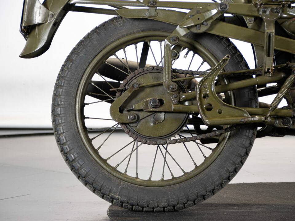 Bild 46/50 von Moto Guzzi DUMMY (1943)