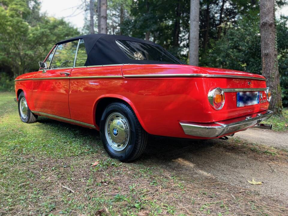 Image 36/142 of BMW 1600 Convertible (1970)