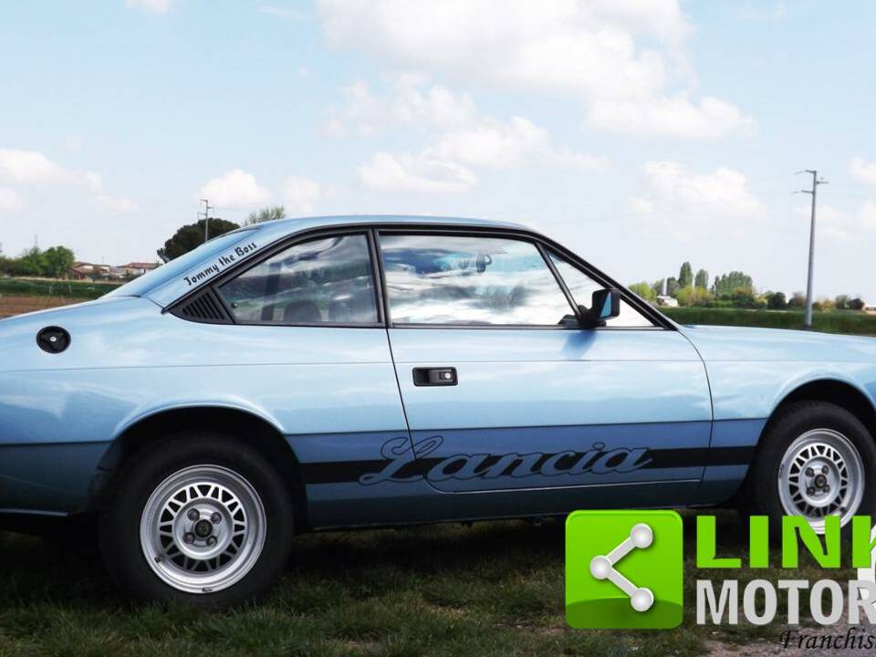 Image 8/10 de Lancia Beta Coupe 1600 (1981)