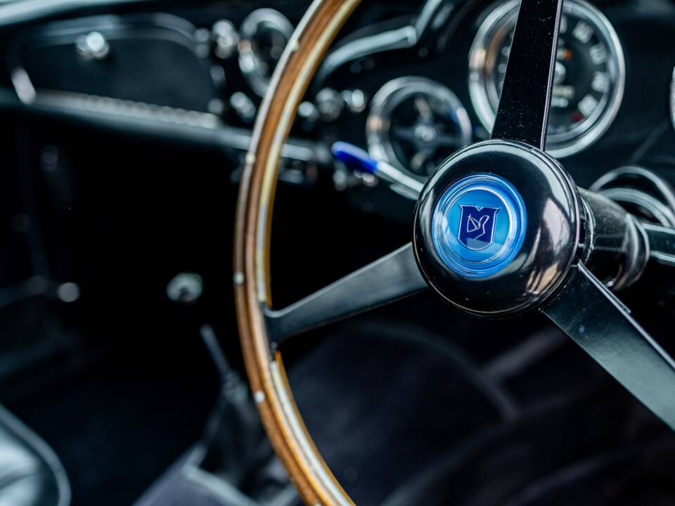 Image 44/50 de Aston Martin DB 4 (1960)