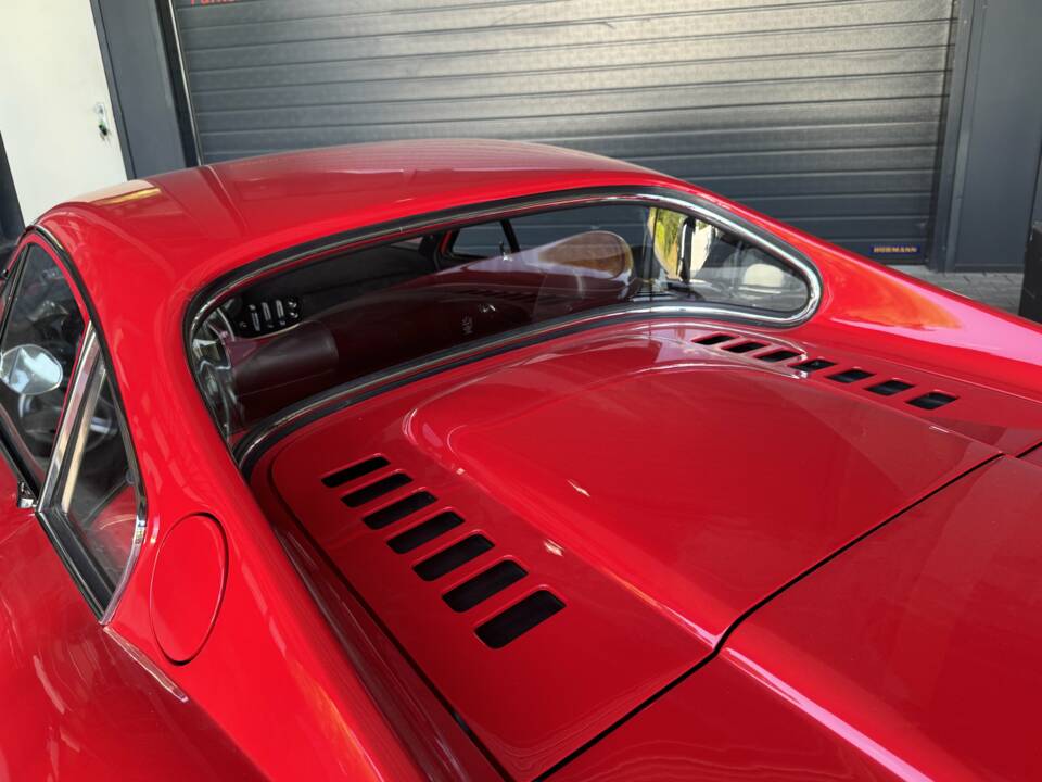 Image 22/35 of Ferrari Dino 246 GT (1968)
