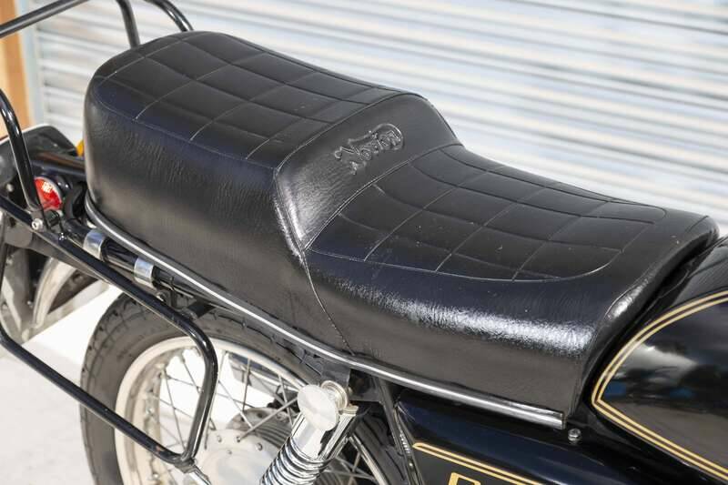 Image 11/27 of Norton DUMMY (1972)