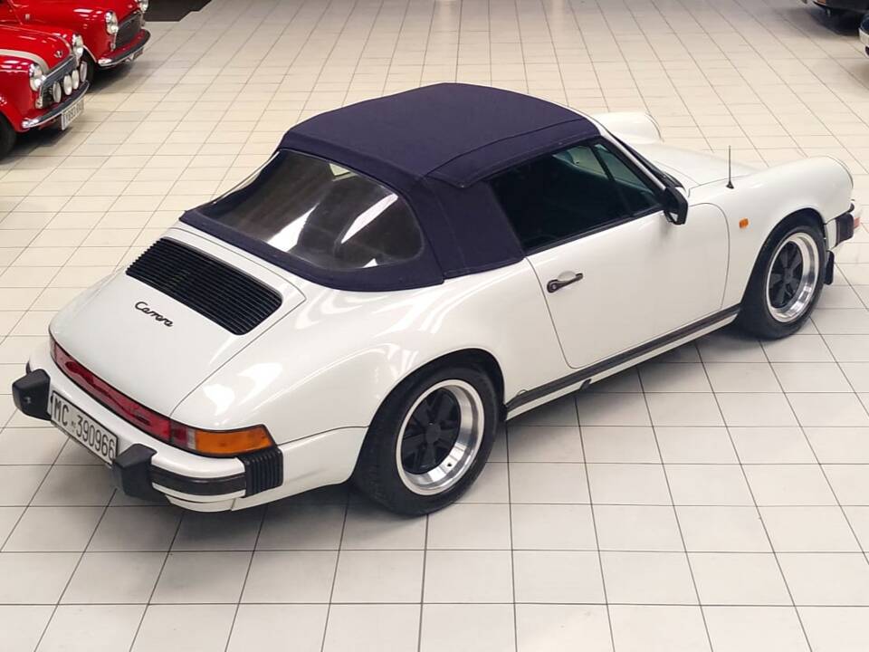 Bild 14/77 von Porsche 911 Carrera 3.2 (1984)