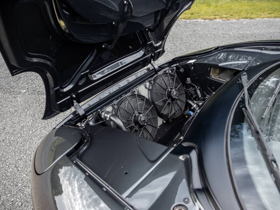 Image 27/60 of Jaguar XJ 220 (1992)