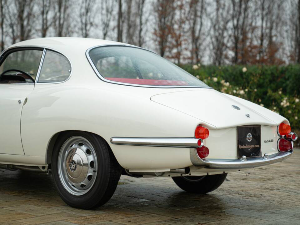 Immagine 15/50 di Alfa Romeo Giulia Sprint Speciale (1964)