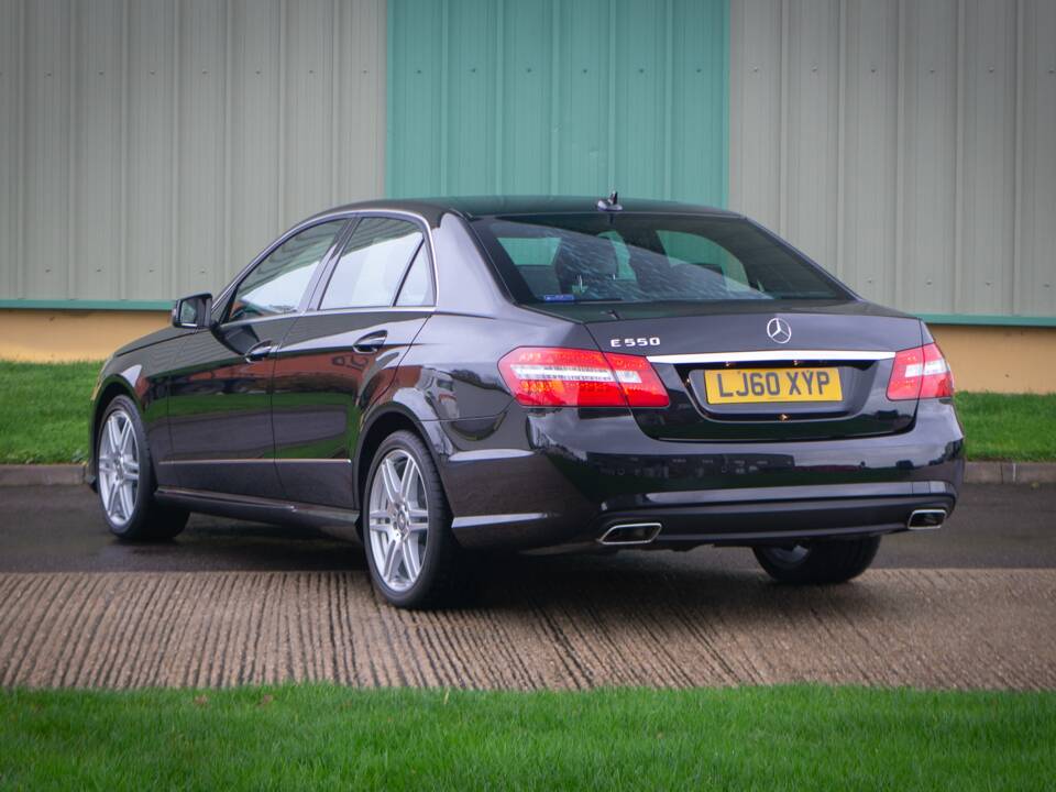 Bild 6/25 von Mercedes-Benz E 500 (2010)