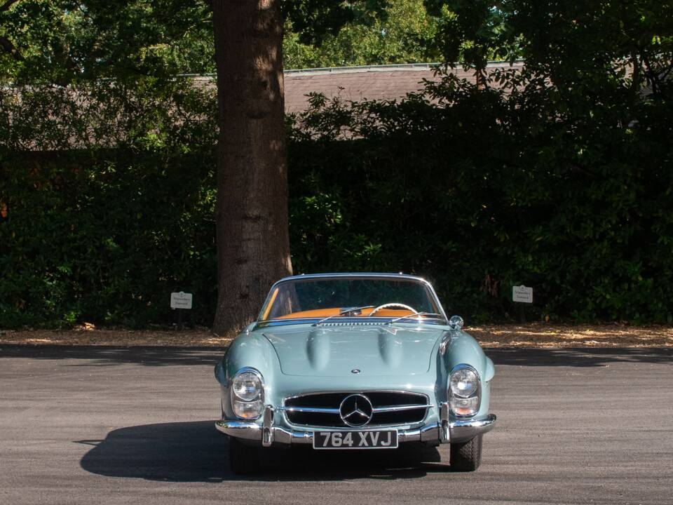 Image 40/50 of Mercedes-Benz 300 SL Roadster (1957)