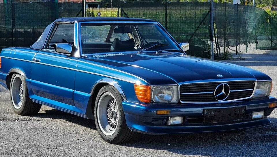 Image 2/5 of Mercedes-Benz 350 SL (1972)