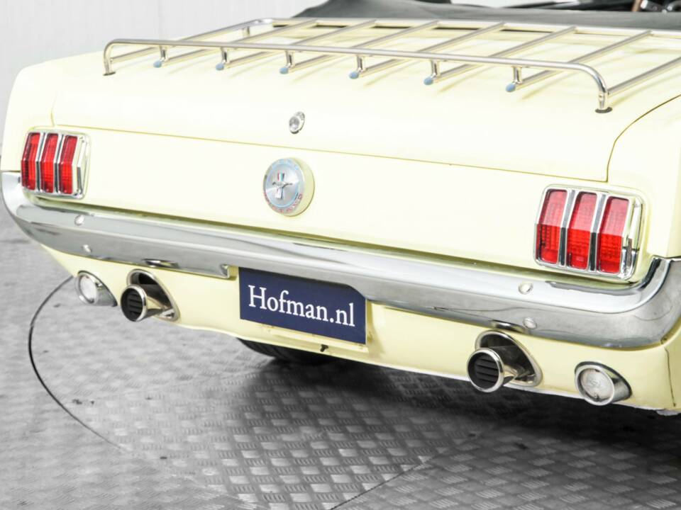 Imagen 30/50 de Ford Mustang 390 GTA (1966)