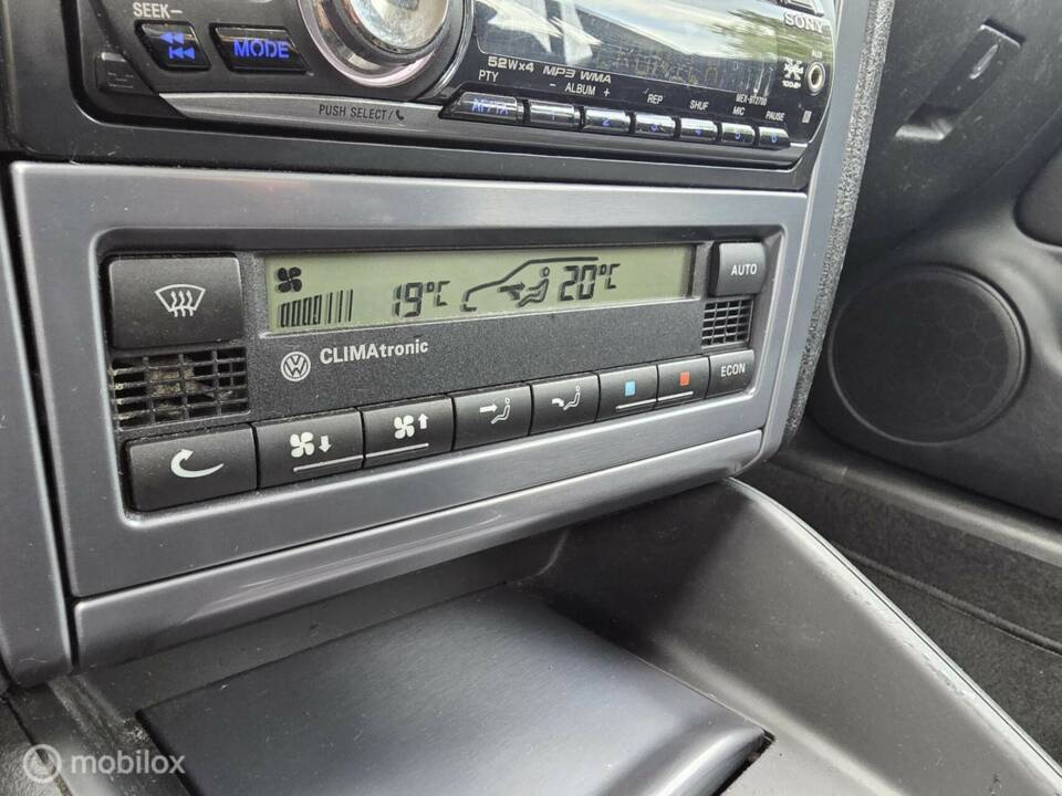 Image 29/42 of Volkswagen Golf IV 1.6 (2003)