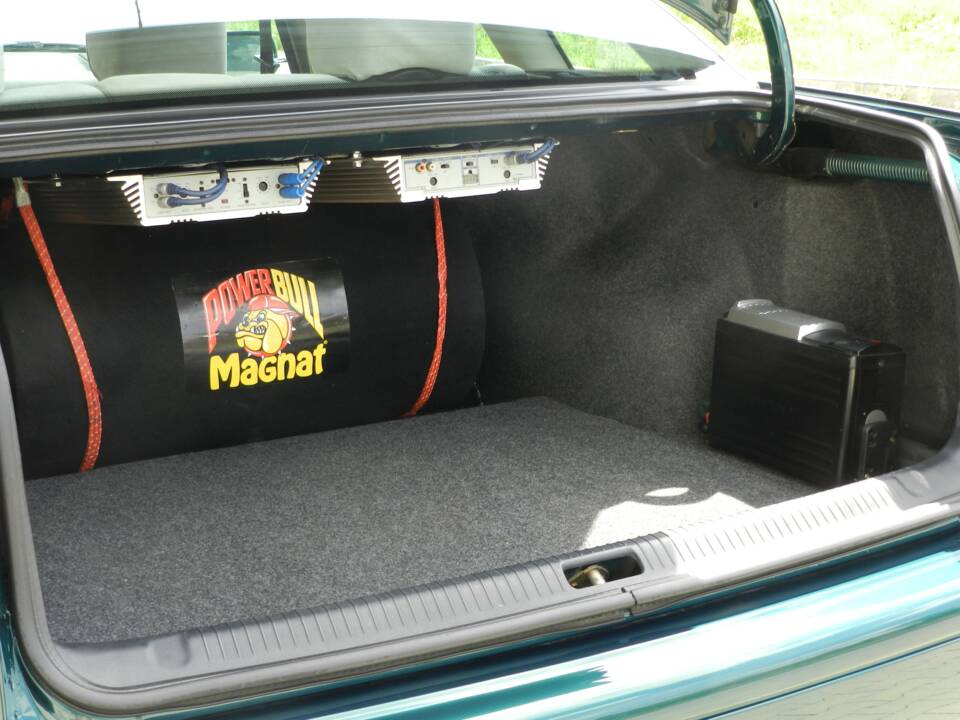 Bild 29/40 von Volkswagen Passat 2.0 (1995)