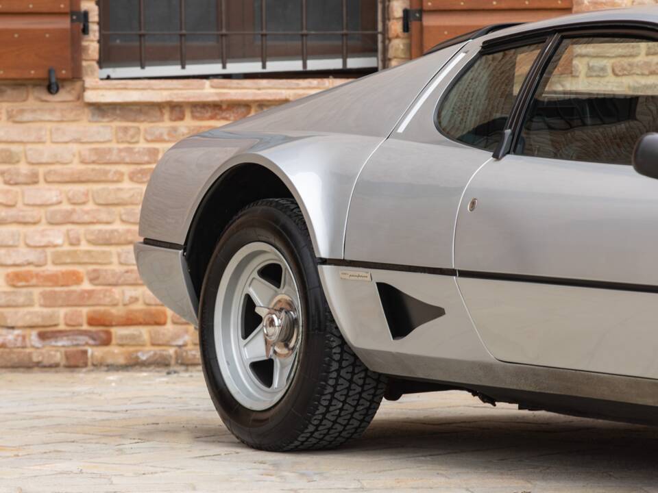 Image 23/50 de Ferrari 512 BBi (1982)