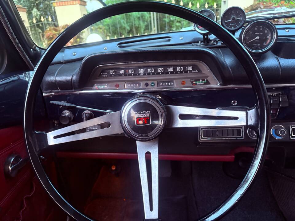 Immagine 42/96 di Volvo P 123 GT (1966)
