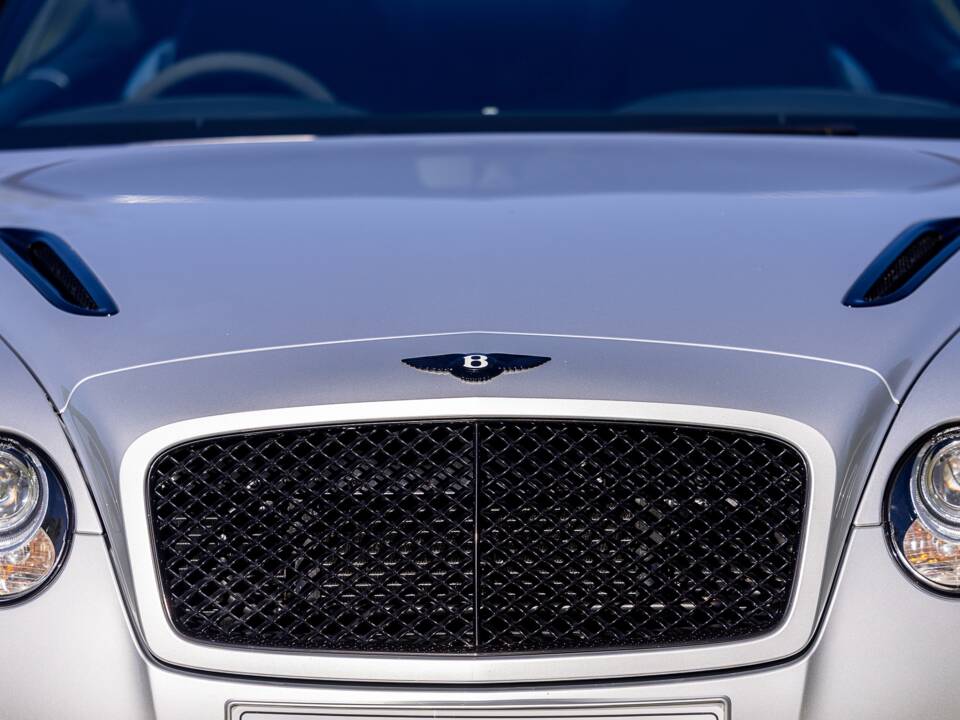 Image 28/46 of Bentley Continental Supersports (2010)