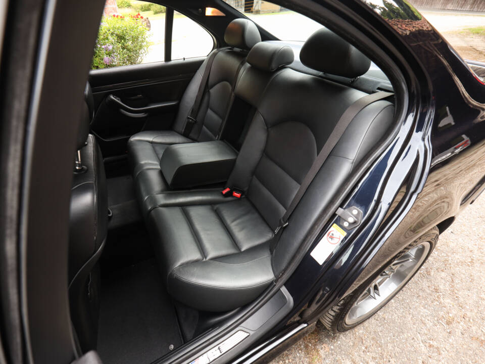Bild 16/82 von BMW M5 (2000)