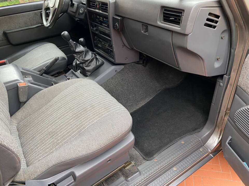 Image 4/8 of Nissan Patrol TD (1990)