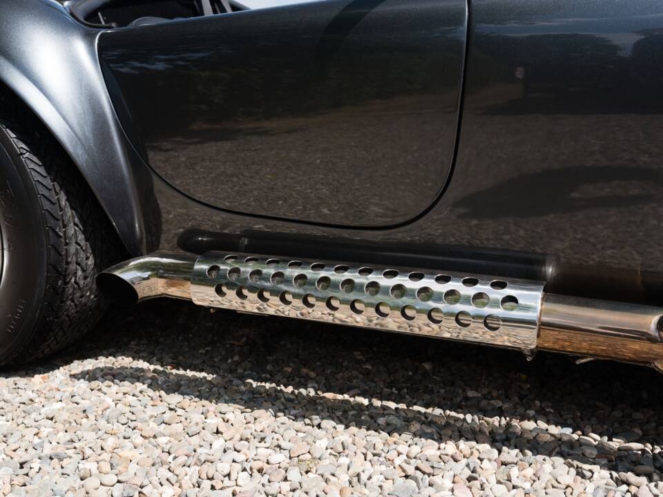 Image 25/55 of AC Cobra Mk IV (1989)