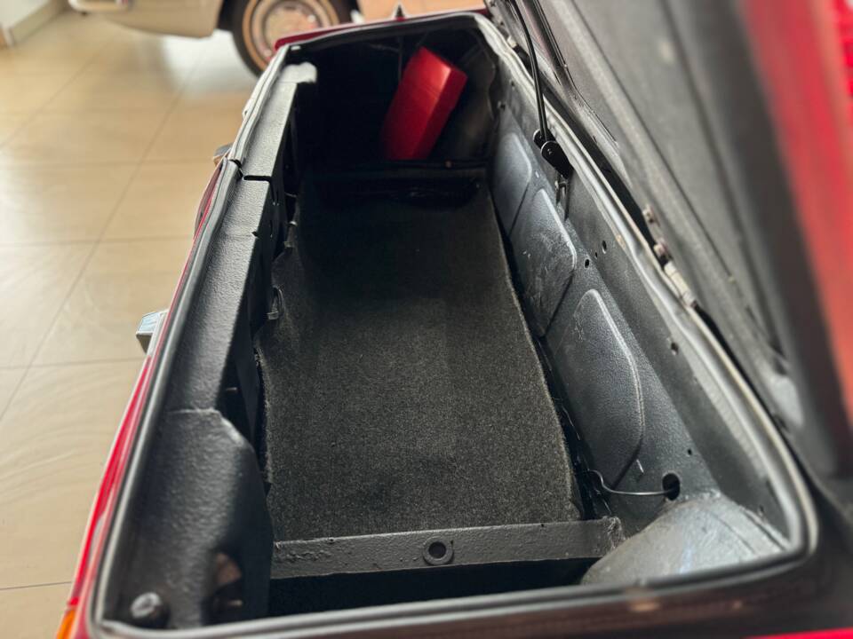 Image 19/28 of FIAT X 1&#x2F;9 (1990)